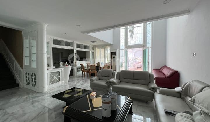 Apartemen Central Park Residence 2 BR Tower Alaina Furnished