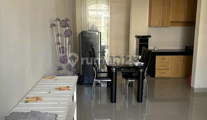 Dijual Rumah Furnish Bagus di Greenlake, Cipondoh