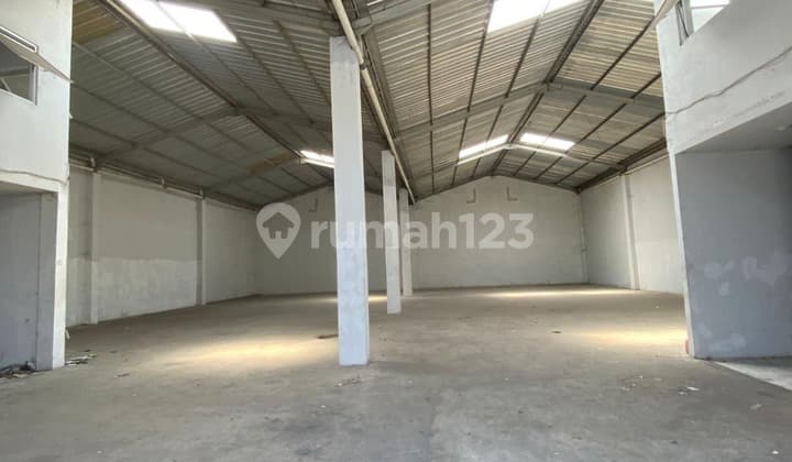 DIsewakan Gudang Gandeng 500 m Bagus di Jurumudi, Tangerang