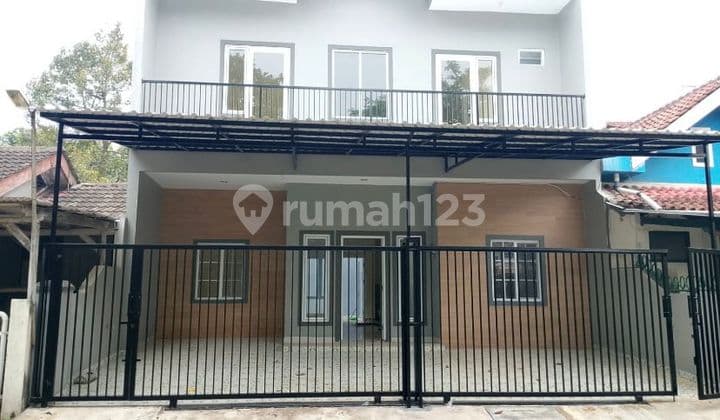 Rumah Renovasi Rapih Siap Huni di BSD Griya Loka, Tangerang