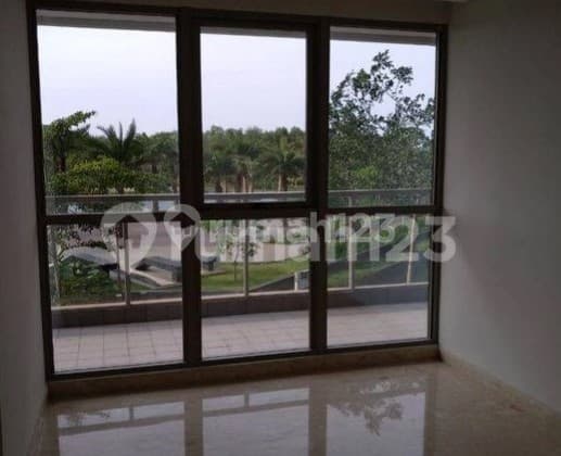Apartemen Gold Coast Terrace Bahama 4+1 BR