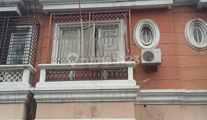 For Rent 2-Story Shop House in Malibu City Resort