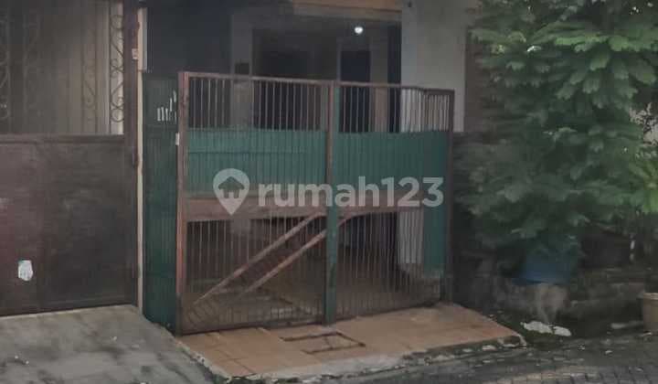 For Sale 1-Story House in Taman Mahkota