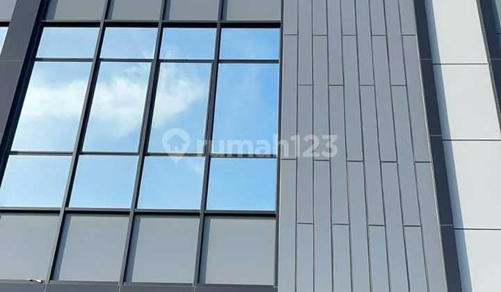 For Sale and Rent, 3-Story Shop House in Pik 2