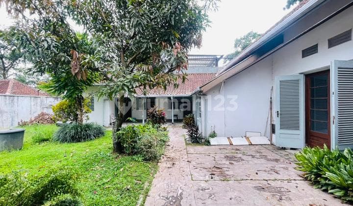 Termurah Rumah Belanda Heritage di Sayap Dago