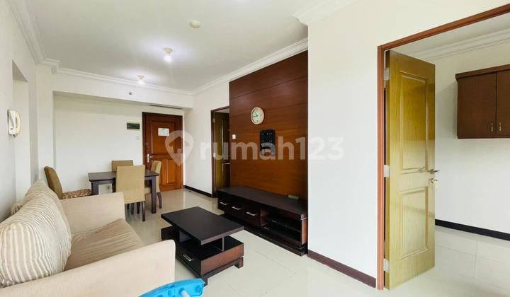 Apartemen Galeri Ciumbuleuit 4+1 Br Furnished