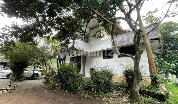 Tanah Luas Strategis Di Pinggir Jalan Ciumbuleuit