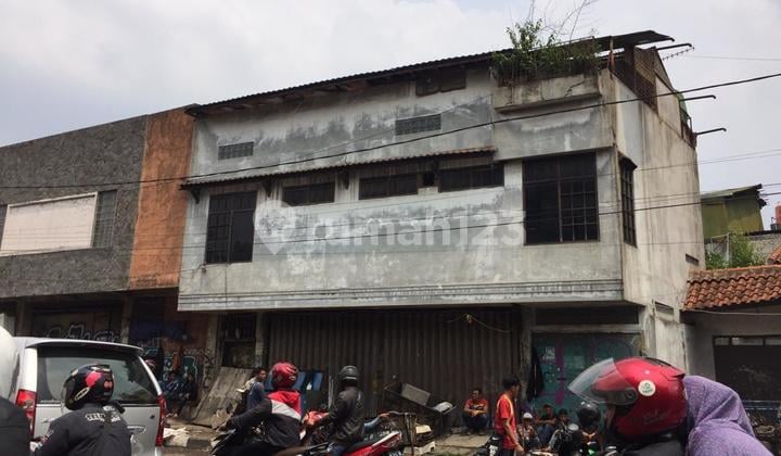Ruko Strategis Di Pinggir Jalan Astanaanyar