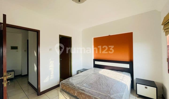 Apartemen The Majesty 3+1 Br Full Furnished