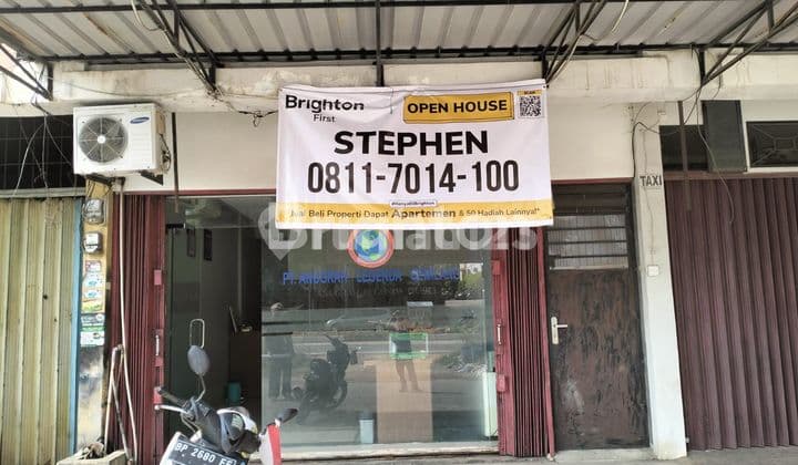 Ruko Murah. Tepi Jalan Besar. di Legenda Gemilang Batam Center