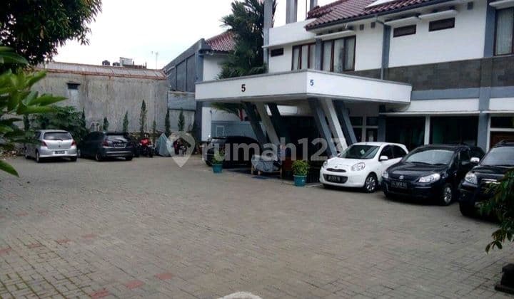 Guest House. Ciumbeleuit. Samping Unpar. Bandung