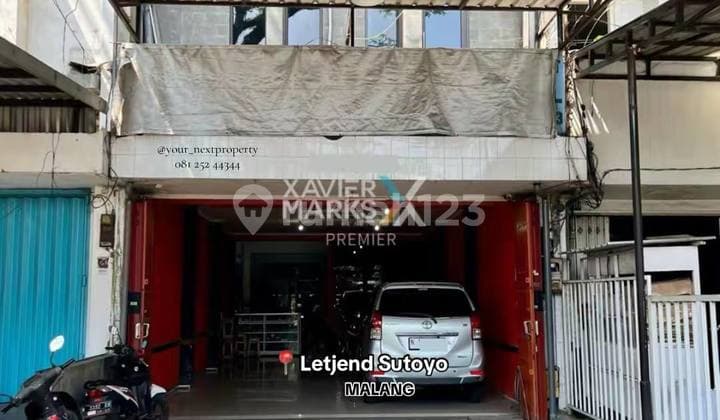 3-Storey Shop House in Central City Area, Letjen Sutoyo, Malang Dn102