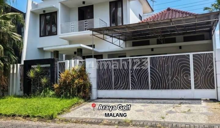 Rumah Besar dan Mewah Siap Huni di Araya Golf Malang