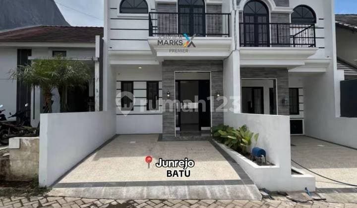 Rumah Villa Baru Dekat Jatim Park 3 Plus Rooftop di Batu Malang