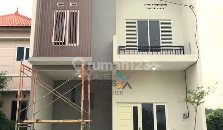 2-Story House in Golden Avenue Housing Complex, Karangploso, Malang