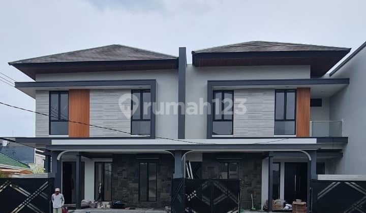 Rumah Baru Modern Siap Huni di Perumahan Sutorejo Prima Mulyorejo Surabaya Timur