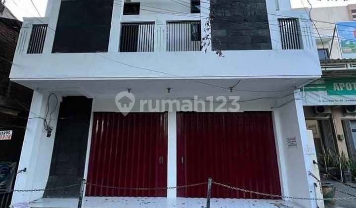 Dijual Ruko di Pacar Keling 2 Lantai Nol Jalan Raya Lokasi Strategis di Tengah Kota Surabaya