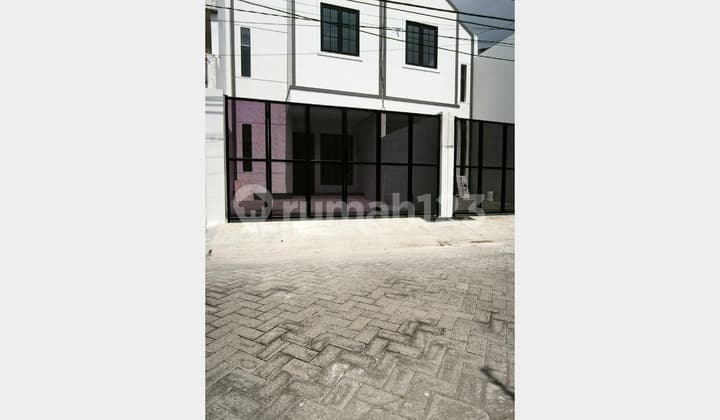 ‼️Jual Cepat Turun Harga‼️ Rumah Baru Gress Siap Huni Lokasi Karang Empat Tambaksari Surabaya