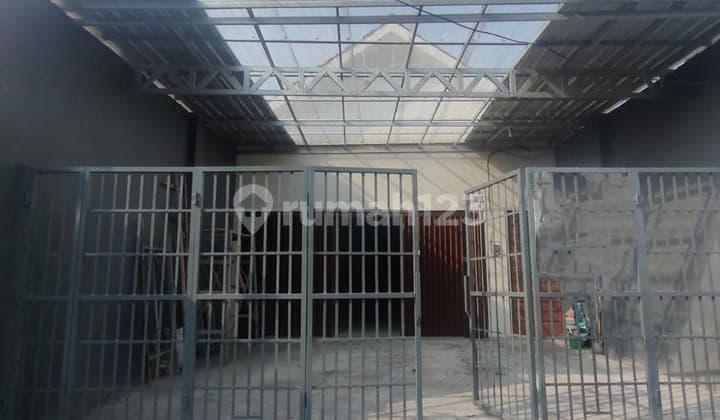 Ruko Nol Jalan Raya Baru Gress Siap Ngomset Lokasi Bubutan Surabaya