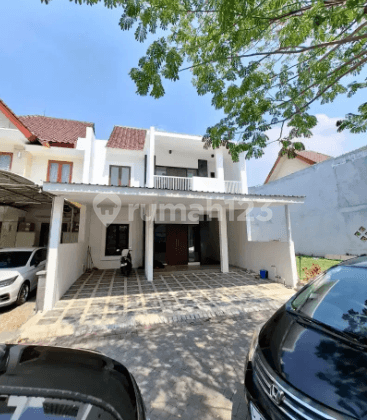 For Sale Ready-to-Occupy House in The Gayungsari Elite Housing, South Surabaya