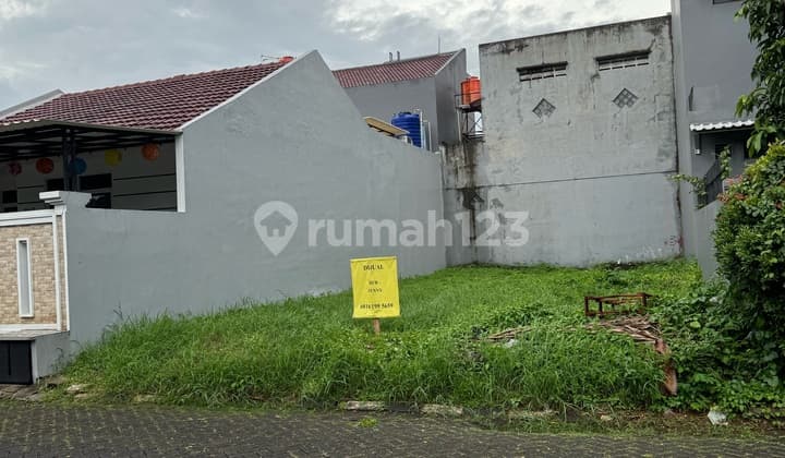 Tanah, di Metro Permata,