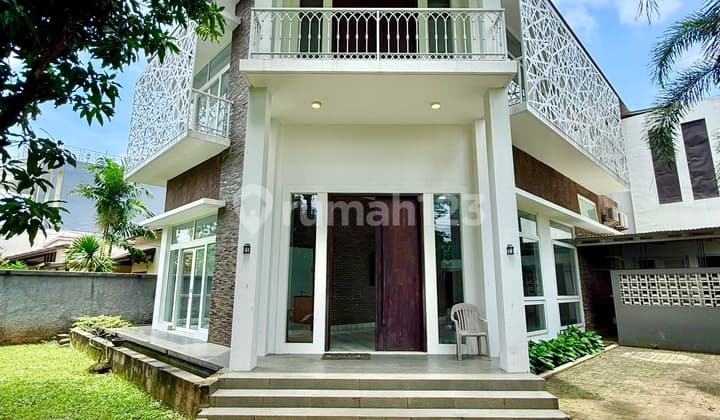 Jual Rumah Bagus Dalam Komplek di Cempaka Putih