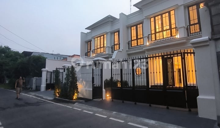 Jual Rumah Dalam Komplek Dekat Taman Solo Cempaka Putih Jakpus