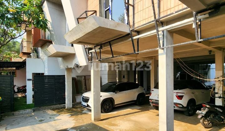 Jual Rumah Pribadi dan Kosan Aktif Bebas Banjir Dipejaten Jaksel