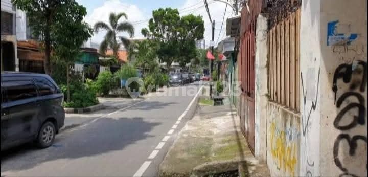 Jual Rumah untuk Usaha Percetakan atau Hunian di Senen Jakpus
