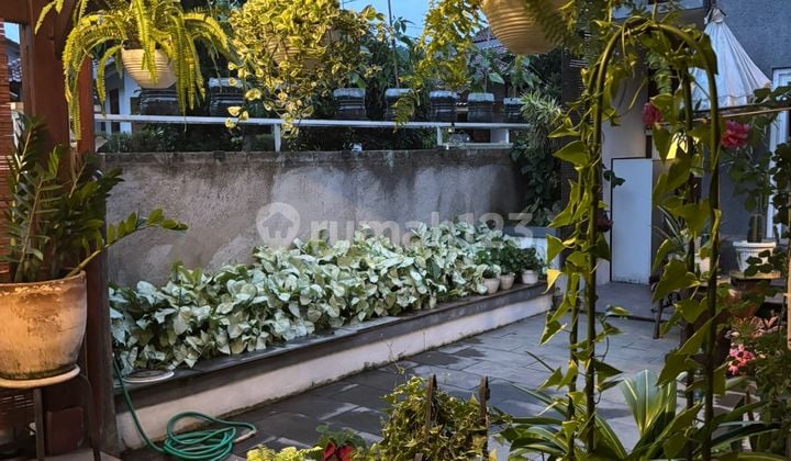 Rumah Super Nyaman Strategis di Pasteur Bandung