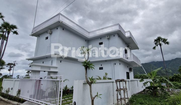 Villa View Gunung dan Pantai di Amed