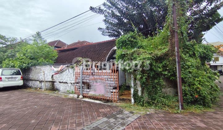 Lahan bonus rumah vintage di Kuta
