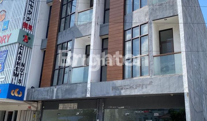 Ruko 3 lantai di Jimbaran