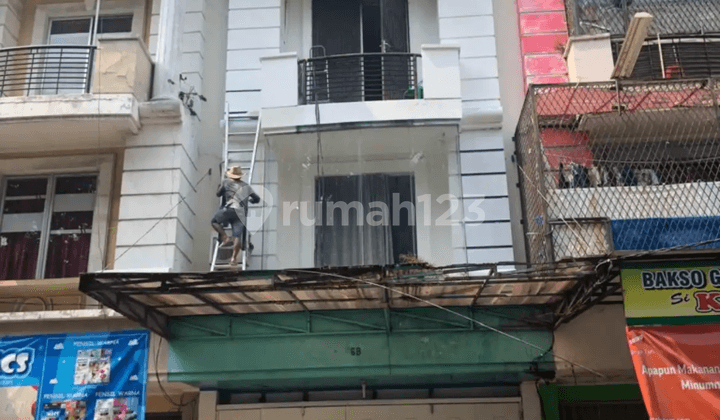 Ruko 2 Lantai Terdepan Strategis Harapan Indah Kota Bekasi
