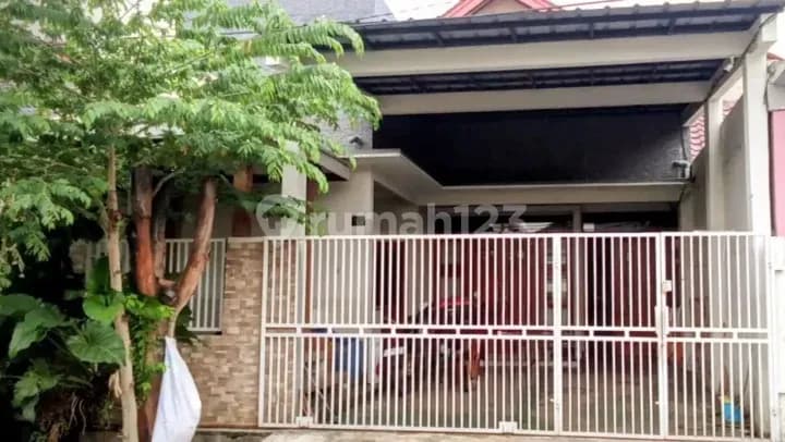 Rumah Besar 2 Lantai Strategis Dekat Summarecon Bekasi Duta Harapan