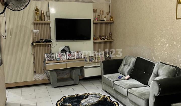 Rumah Harga Miring Bangunan Bata Merah di Duta Telaga Bekasi
