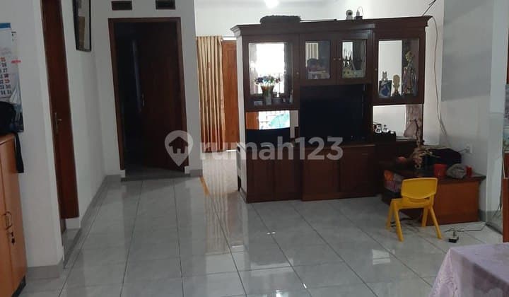 Murah!!! Rumah Besar Dijual Harga Miring di Pulogebang Jaktim