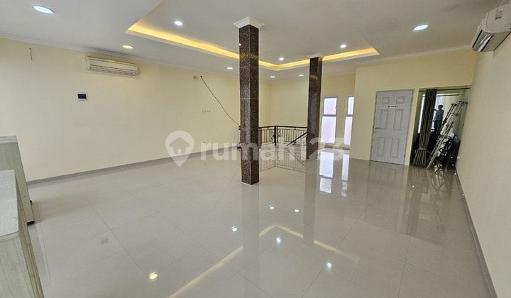 Strategic!!! New Building Shop House Ready to Occupy, Ideal for Business in Pondok Kelapa