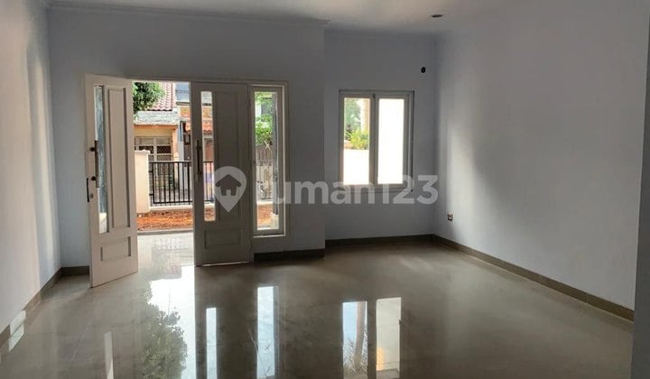 Rumah Elite Dekat Akses Tol, Wisata dan Mall di Raffles Hills