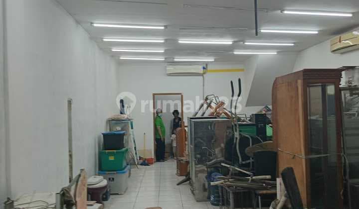 Ruko Komersil Dekat Stasiun dan Tol di Pahlawan Revolusi Jaktim