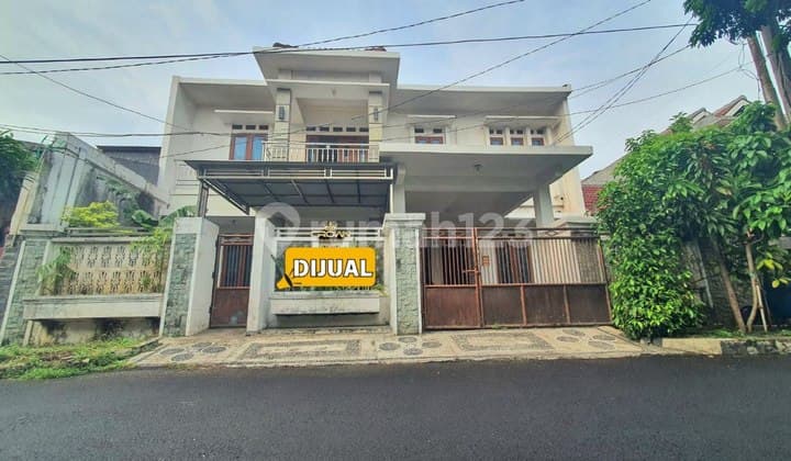 Rumah Mewah Cantik Dijual Murah di Prima Harapan Regency