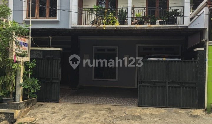 Rumah Cantik Harga Miring Depan Samsat di Depok Tengah