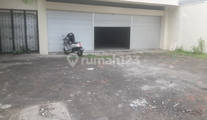 Spacious Commercial Space in Mlati Sleman Yogyakarta