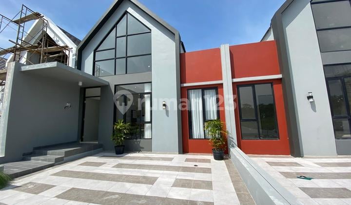Rumah Cantik Moden Scandinavia Di Jalan Palagan Ngaglik Dekat Ugm