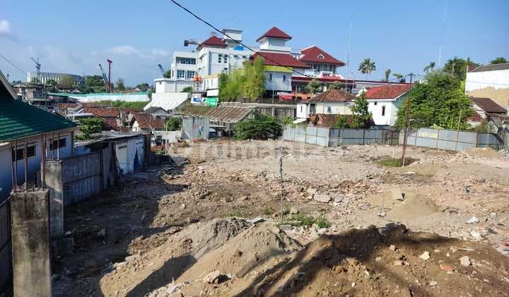 Tanah Luas Mangku Jalan Utama Cocok Untuk Hotel Di Gondokusuman Yogyakarta