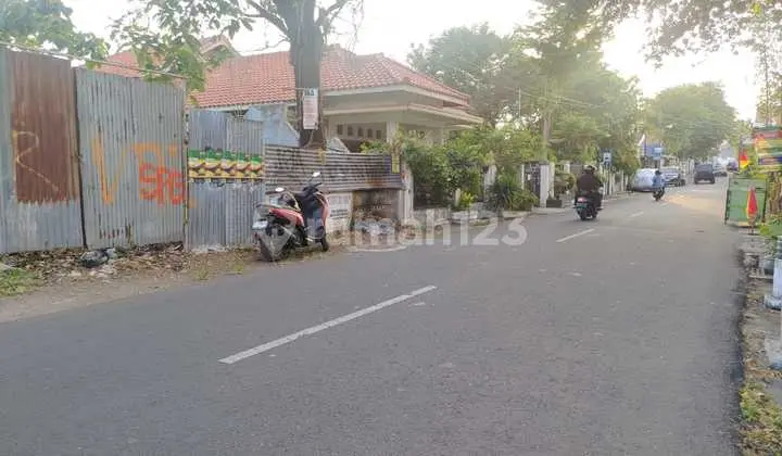 Strategic Land Parcel Suitable for Homestay, Cafe Near Southern Square of Yogyakarta Palace
