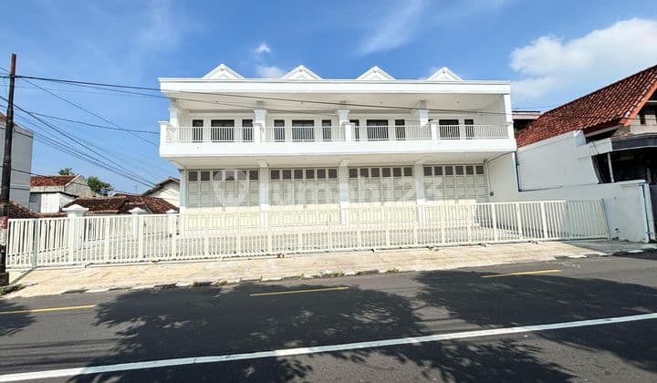 Ruko Luas Jejer 4 Ruko Di Pakualaman Kota Yogyakarta