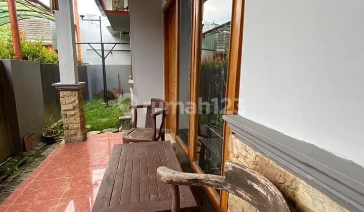 Furnished House for Monthly Rent on Kaliurang Street KM 7 Ngaglik Near UGM Campus