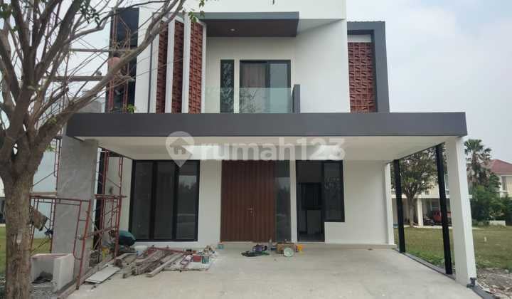 New Rumah Grand Pakuwon North Victoria Surabaya