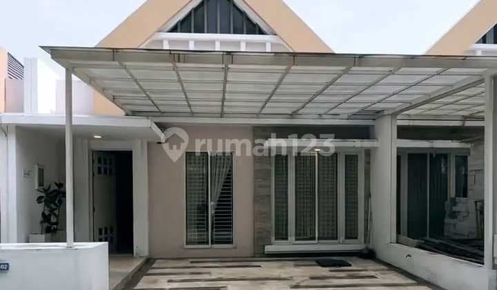 Semi Furnished House Special Price in Graha Tirta